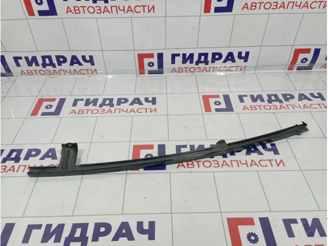 Направляющая стекла двери передней левой Toyota Corolla Verso (AR10) 67402-64011