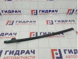 Направляющая стекла двери передней левой Toyota Corolla Verso (AR10) 67402-64011