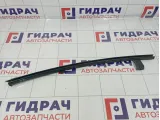 Направляющая стекла двери передней правой Toyota Corolla Verso (AR10) 67401-64011