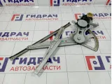 Стеклоподъемник электрический передний правый Toyota Corolla Verso (AR10) 69810-0F010