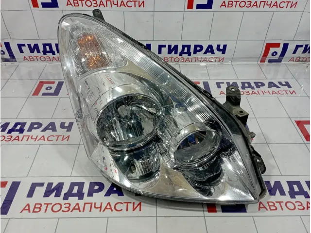 Фара правая Toyota Corolla Verso (AR10) 81130-0F060