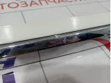 Накладка двери багажника Toyota Corolla Verso (AR10) 76812-0F010
