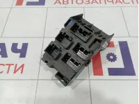 Блок предохранителей Toyota Corolla Verso (AR10) 82734-05030 Блок предохранителей Toyota Corolla Verso (AR10) 82734-05030