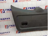 Обшивка двери багажника Toyota Corolla Verso (AR10) 64781-0F010-B0