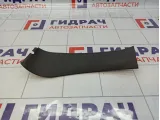 Обшивка двери багажника правая Toyota Corolla Verso (AR10) 67937-0F010-B0