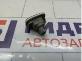 Повторитель на крыло белый Toyota Corolla Verso (AR10) 81730-02023