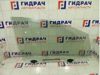 Стекло двери передней правой Toyota Corolla Verso 681010F020