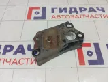Кронштейн балки передний левый Toyota Corolla Verso 5225602010