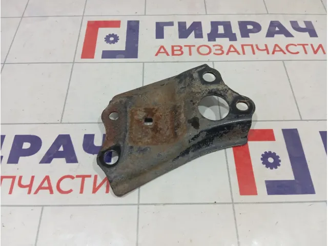 Кронштейн балки передний левый Toyota Corolla Verso 5225602010