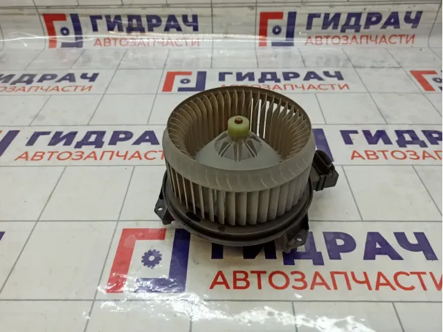 Моторчик отопителя (печки) Toyota Corolla Verso 8710302140