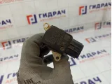 Расходомер воздуха Toyota Corolla Verso 2220437010