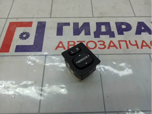 Переключатель регулировки зеркал Toyota Corolla Verso 848700F010