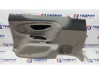 Обшивка багажника правая Toyota Estima 2 64743-28010. Царапины.
