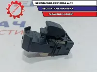 Кнопка стеклоподъемника Toyota Estima 2 84810-60050.
