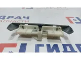 Кронштейн значка радиатора Toyota Estima 2 75324-28010.