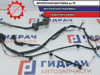 Проводка двери передней левой Toyota Estima 2 82152-28580.
