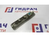 Плафон салонный Toyota Estima 2 81250-28060. В сборе.
