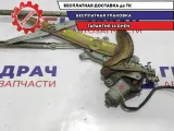 Стеклоподъемник задний левый Toyota Estima 2 85720-28070. Сломана фишка.