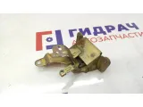 Замок двери задней левой Toyota Estima 2 69380-28060.