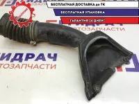 Воздухозаборник Toyota Estima 2 52810-28110.