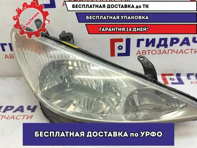 Фара правая Toyota Estima 2 81140-28560.