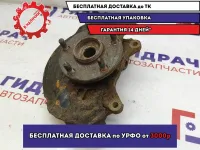 Кулак поворотный передний правый Toyota Estima 2 43211-28120. В сборе.