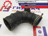 Патрубок воздушного фильтра Toyota Estima 2 17881-28040.