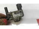 Клапан вакуумный Toyota Estima 2 25860-28010.