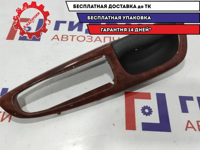 Накладка ручки двери передней левой Toyota Estima 2 74222-28050.
