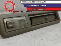 Плафон салона с дефлектором Toyota Estima 2 81290-28010.