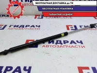 Амортизатор двери багажника правый Toyota Estima 2 68950-28200.