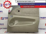 обшивка двери задней правой Toyota Estima 2 67680-28030-B5. Царапины.