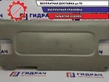 Обшивка двери багажника Toyota Estima 2 67750-28080-B0. Царапины, дефект.