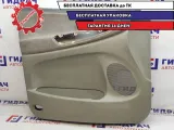 Обшивка двери передней левой Toyota Estima 2 67620-2J010-B0. Царапины.