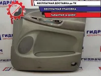 Обшивка двери передней правой Toyota Estima 2 67610-2J010-B0. Царапины.