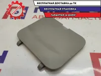 Накладка обшивки двери багажника правая Toyota Estima 2 67847-28100-B0. Царапины.