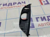 Накладка двери багажника Toyota Highlander 2 (XU40) 64798-48010-C0