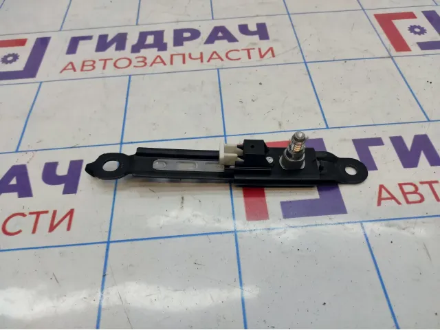 Механизм регулировки ремня безопасности Toyota Highlander 2 (XU40) 73200-53010