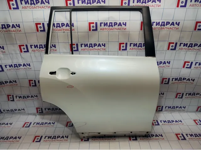 Дверь задняя правая Toyota Highlander 2 (XU40) 67003-48110