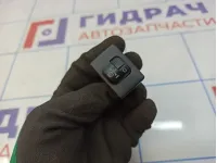 Кнопка корректора фар Toyota Highlander 2 (XU40) 84152-52070