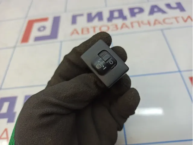 Кнопка корректора фар Toyota Highlander 2 (XU40) 84152-52070
