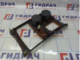 Накладка декоративная на центральную консоль Toyota Highlander 2 (XU40) 58804-48300-C0