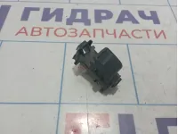 Кнопка стеклоподъемника Toyota Highlander 2 (XU40) 84810-52030