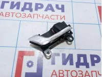 Ручка двери внутренняя передняя правая Toyota Highlander 2 (XU40) 69205-20210-C0