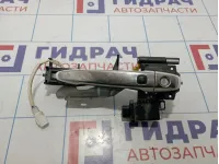 Ручка двери наружняя передняя левая Toyota Highlander 2 (XU40)