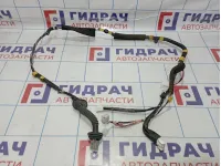 Проводка двери задней правой Toyota Highlander 2 (XU40) 82153-48140