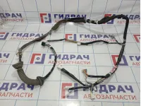 Проводка двери передней правой Toyota Highlander 2 (XU40) 82151-48680
