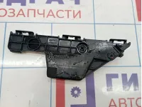 Направляющая заднего бампера правая Toyota Highlander 2 (XU40) 52575-48031