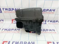 Корпус воздушного фильтра Toyota Highlander 2 (XU40) 17700-31681