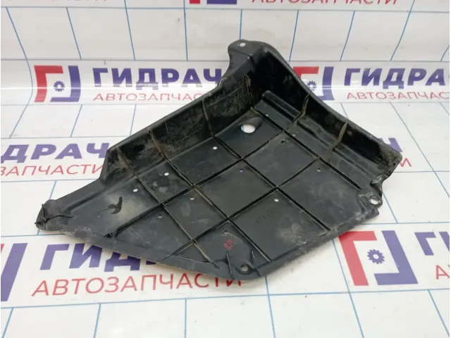 Пыльник заднего бампера правый Toyota Highlander 2 (XU40) 58723-48040